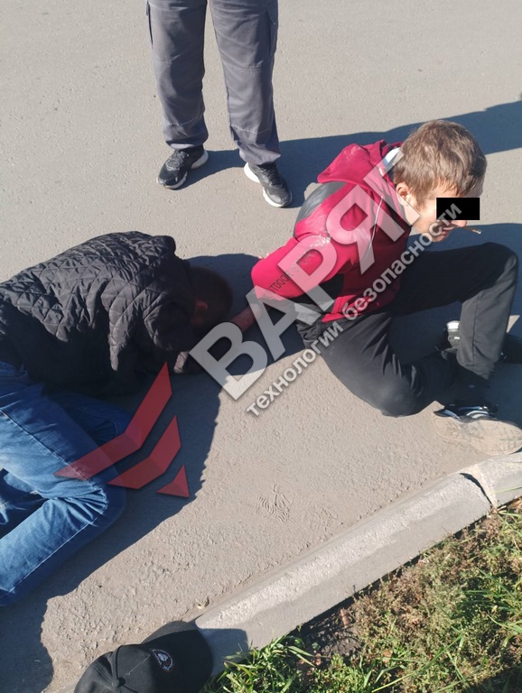 к1 (Копировать).jpg Нетрезвые хулиганы напугали продавца в магазине охрана Челябинск Варяг ЧОП ГБР