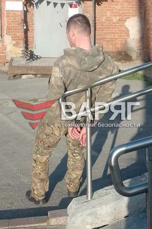 q4 (Копировать).jpg Скандалист в камуфляже чуть не подрался с официантами в ресторане охрана Челябинск Варяг ЧОП ГБР