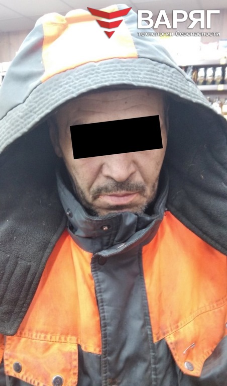 н4 23.03.jpg Некоторые челябинцы ходят магазин вооружёнными охрана Челябинск Варяг ЧОП ГБР