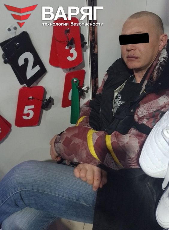 в магазине украл куртку Челябинец украл куртку в магазине охрана Челябинск Варяг ЧОП ГБР