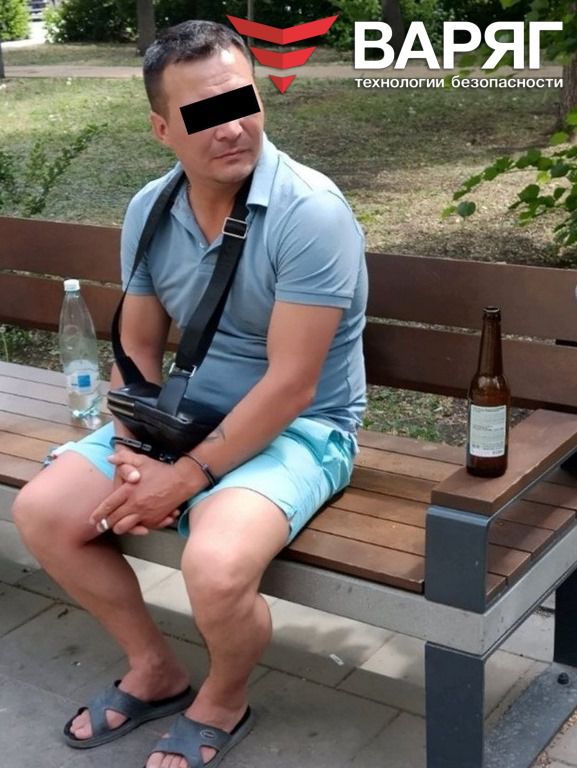 а4 31.05.jpg Челябинец пугал прохожих суицидом охрана Челябинск Варяг ЧОП ГБР
