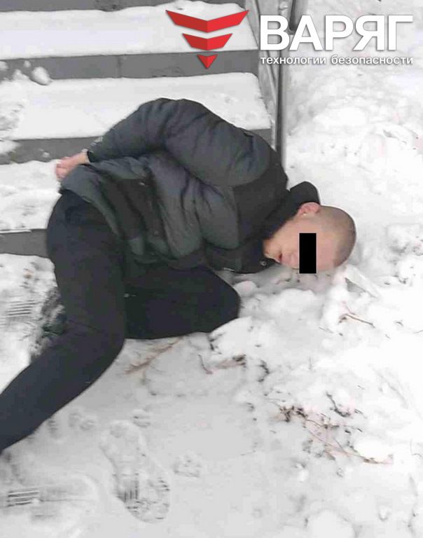 Челябинец разбил дверь в ветлечебнице охрана Челябинск Варяг ЧОП ГБР